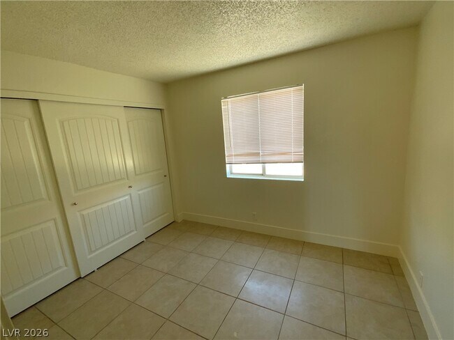 Building Photo - 6994 Issac Ave