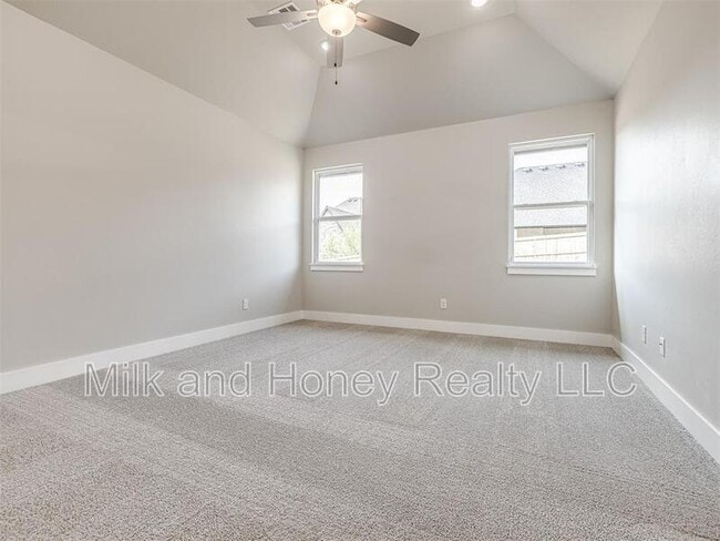Building Photo - 8200 Jenny Ln