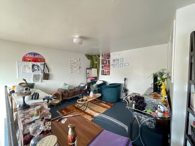 Building Photo - 416 N 31st St