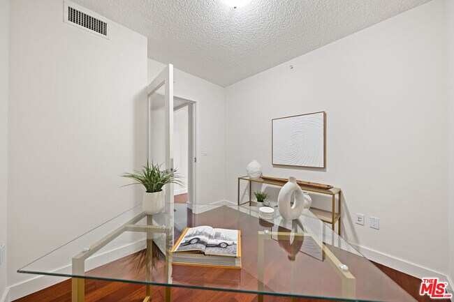 Building Photo - 3141 Michelson Dr