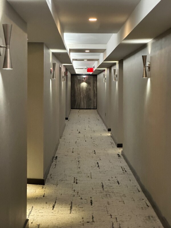 Building Photo - 11 Island Ave