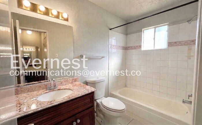 Building Photo - 16311 Paso Hondo Dr