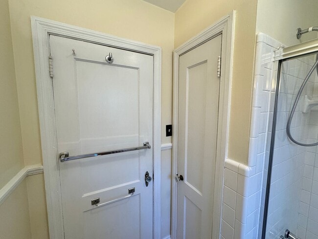 Building Photo - Statesville - 3BR/2BA + Carport