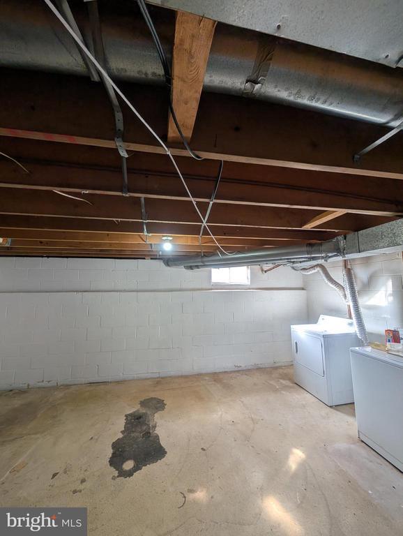 Building Photo - 312 Cold Spring Pl