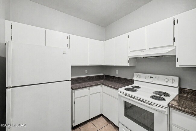 Building Photo - 1316 E Zulema Loop