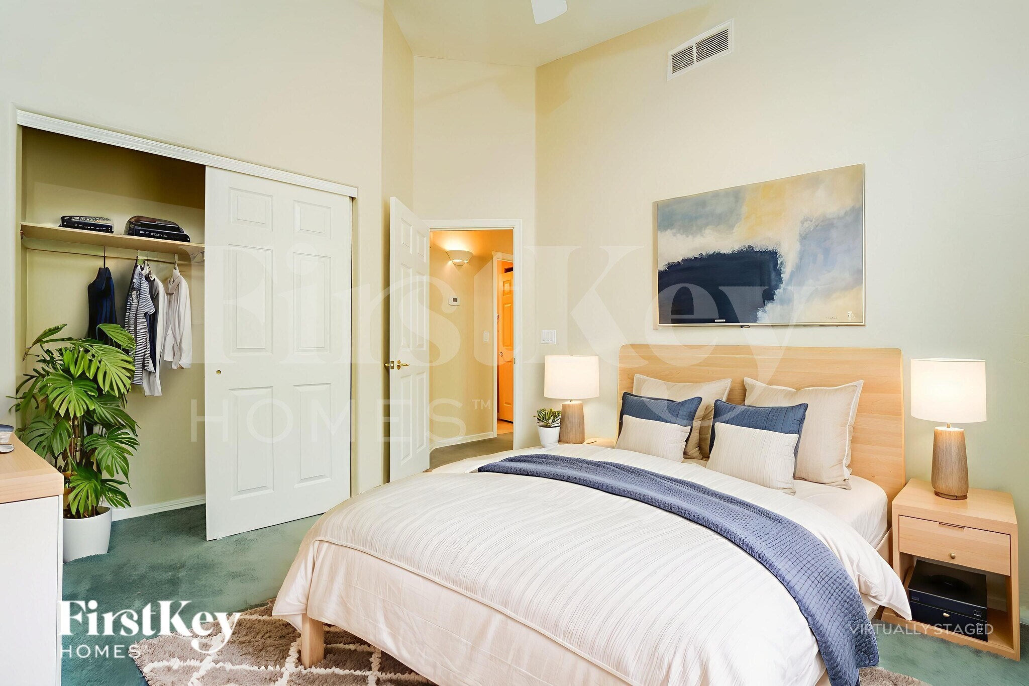 Building Photo - 5240 N Spring Pointe Pl