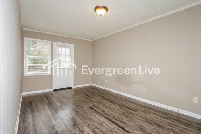 Building Photo - 3519 Naylor Dr