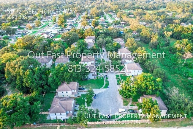 Building Photo - 5002 Beechcraft Way