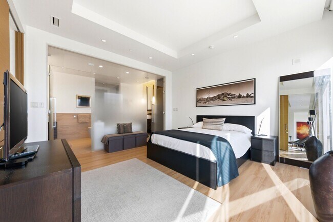 Building Photo - Waldorf Astoria 4001-Strip/City/Mtn Views from this Stunning FULLY FURNISHED 1Bd/1.5Ba Residence