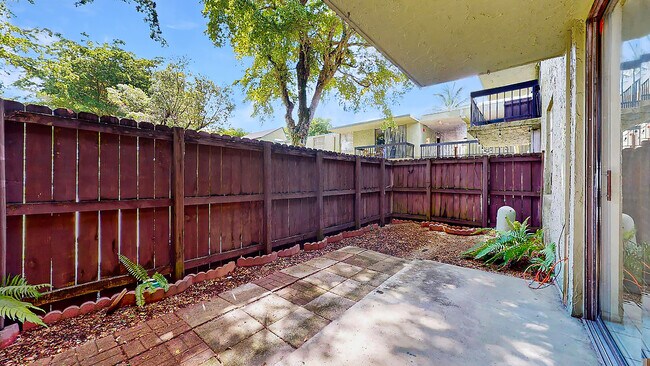 Building Photo - 8301 SW 142nd Ave