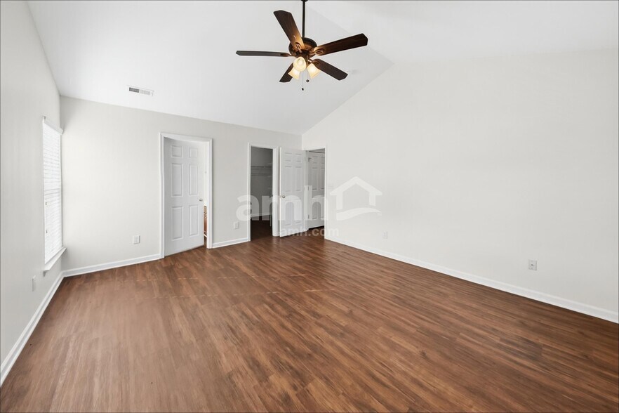 Building Photo - 6840 Thistle Down Dr