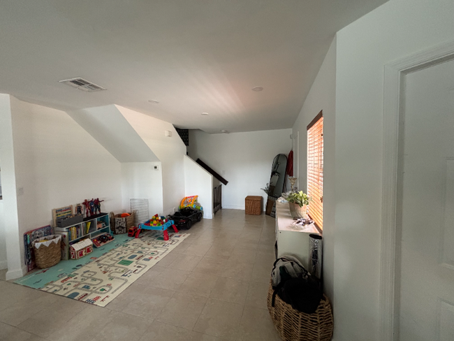 Building Photo - 12512 SW 53rd St