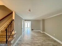 Building Photo - 526 Lancaster Pl