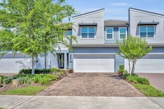 Building Photo - Hawk's Crest Modern Townhome in Winter Park
