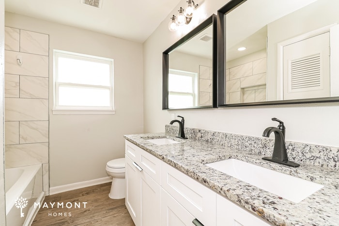 Building Photo - 3405 Half Moon Dr