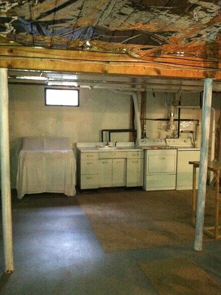 Basement Laundry and Sink - 5 Anthonys Way