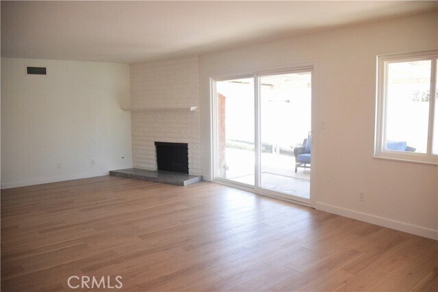 Building Photo - 6604 Dillman St