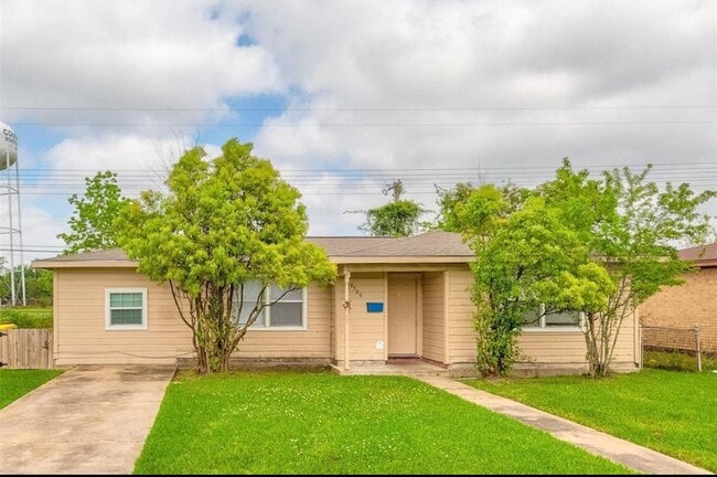 Primary Photo - 2506 Jackson St