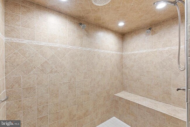 Building Photo - 24524 Ruff Ruff Ln