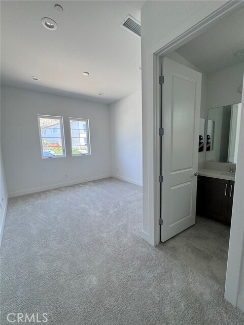 Building Photo - 20562 Overlook Ct