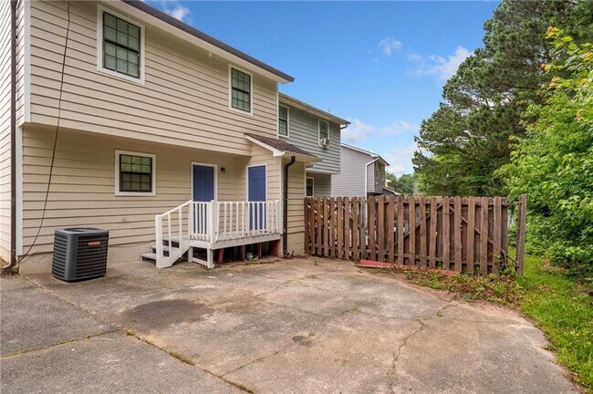 Building Photo - 112 Woodberry Ct