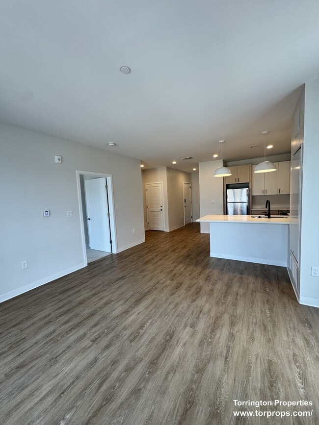 Building Photo - 289 Walk Hill St