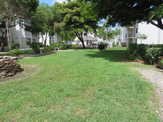 Building Photo - Great unit in Coral Springs
