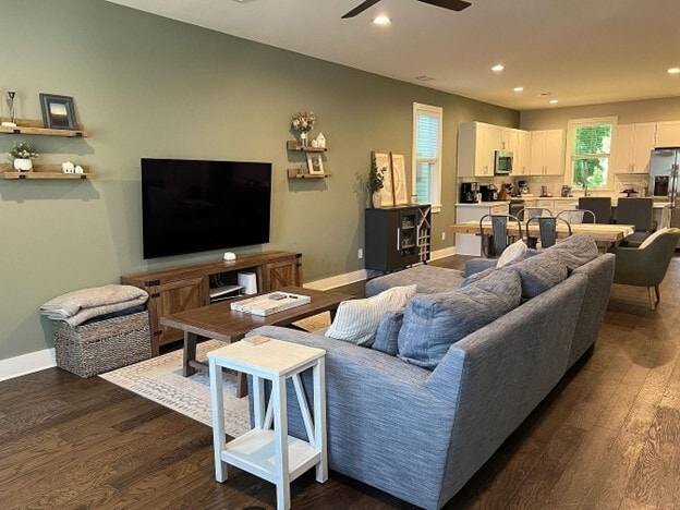 Building Photo - 720 Mill Creek Meadow Dr