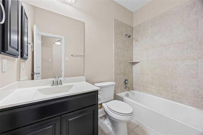 Building Photo - 17900 Crimson Apple Way