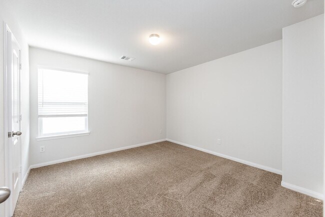 Building Photo - 2931 Orchid Ranch Dr