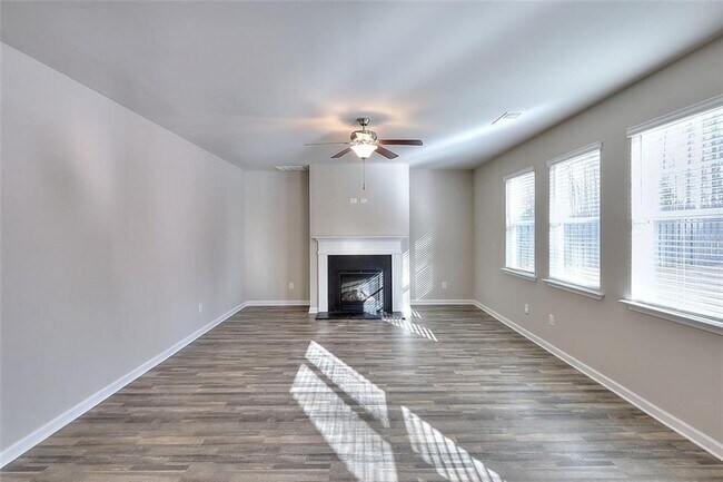 Building Photo - 4314 Woodsley Pl