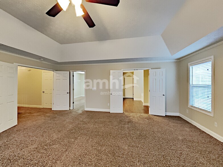 Building Photo - 1151 Folkstone Dr