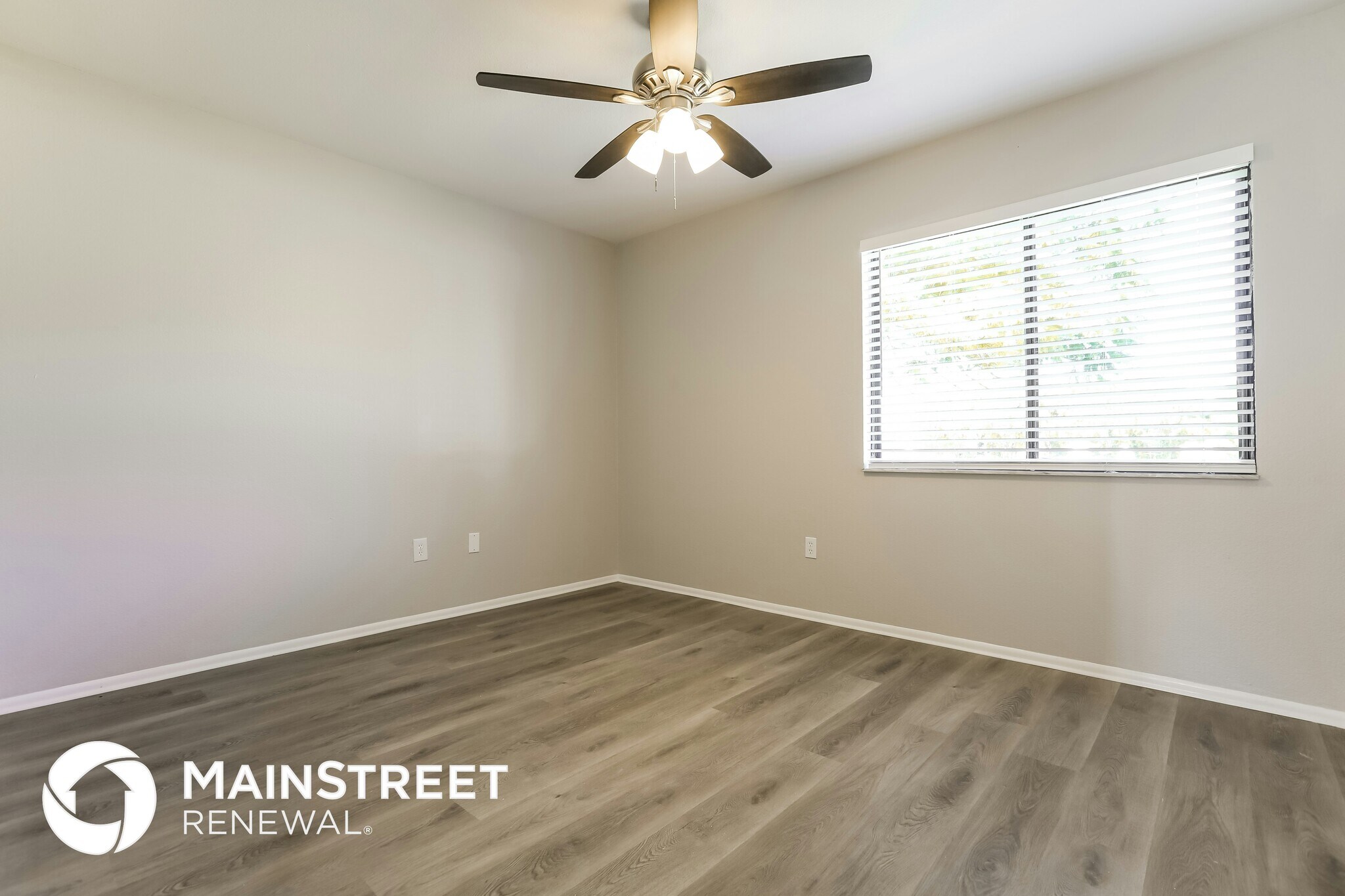Building Photo - 5945 Spearman Cir