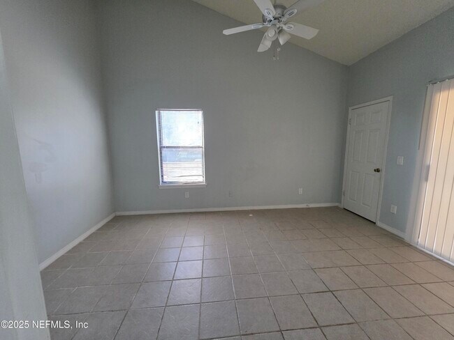 Building Photo - 1301 W Defender Ct