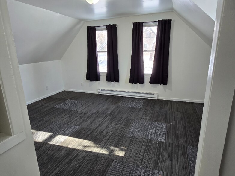 Building Photo - 1105 Wheeler St