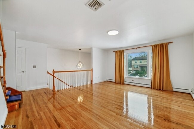 Building Photo - 30 Sanford Ave