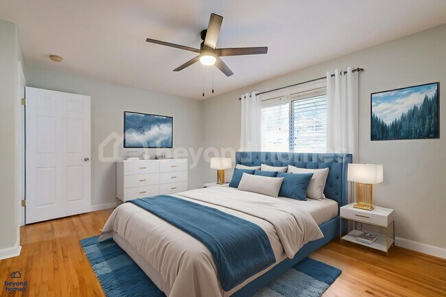 Building Photo - Amazing Move-In Ready 3 BR 3 BA Home - Looking for You!