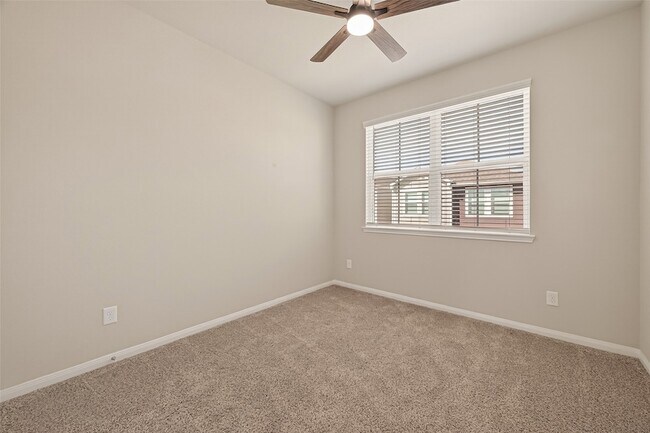 Building Photo - 3118 Cloud Forest Ln