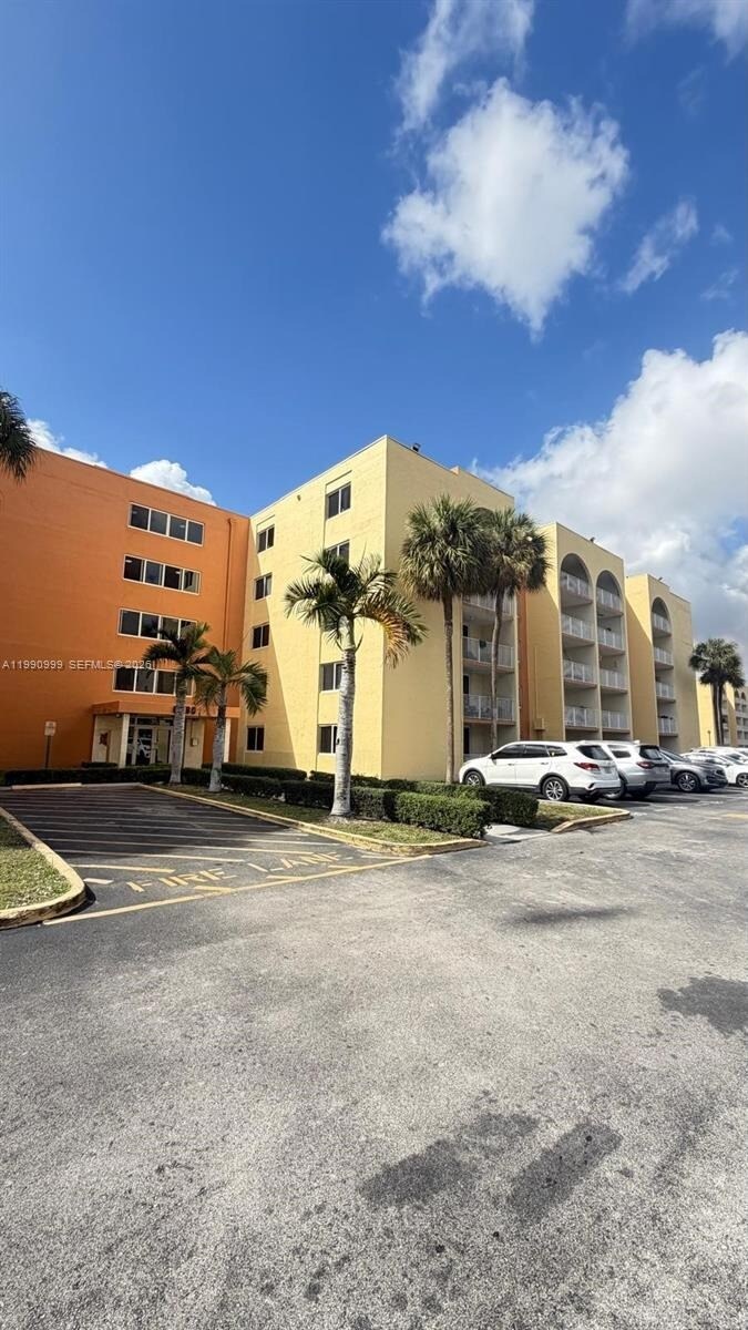 Building Photo - 6980 NW 186th St