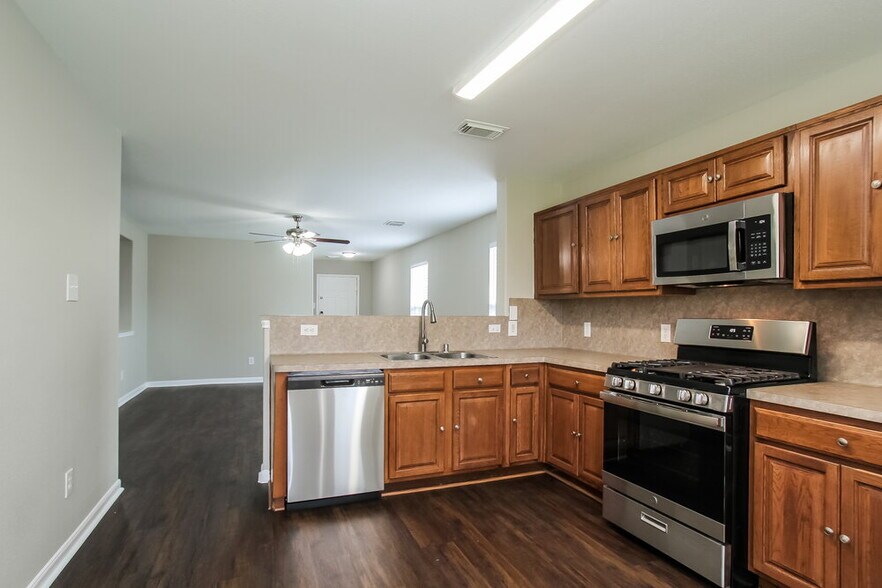 Building Photo - 6606 Winter Mountain Ln