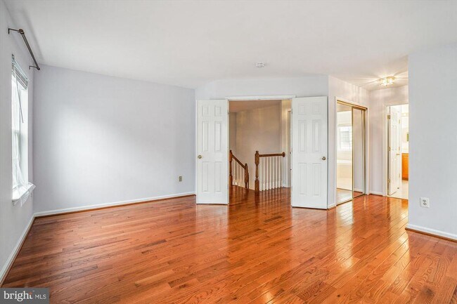 Building Photo - 9305 Sumner Lake Blvd