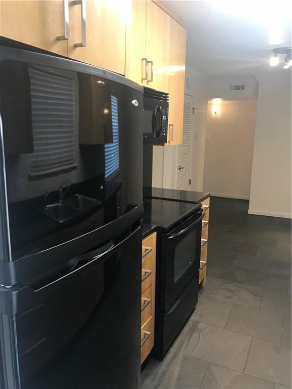 Building Photo - 741 E Oltorf St