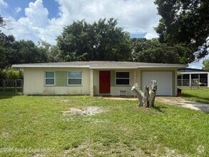 Building Photo - 325 Patrick Cir