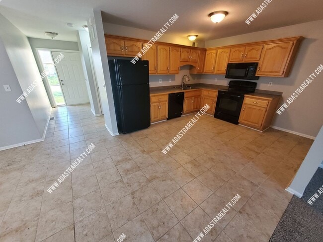 Building Photo - Beautiful and Spacious Louisburg Townhome-Available NOW!!