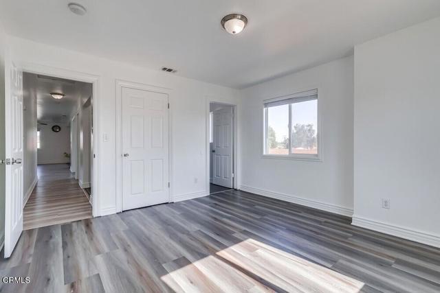 Building Photo - 140 E 101st St