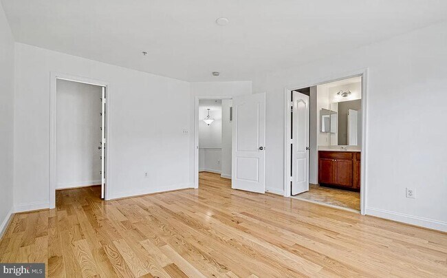 Building Photo - 12710 Horseshoe Bend Cir