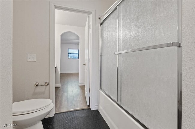 Building Photo - 227 Palmarosa St