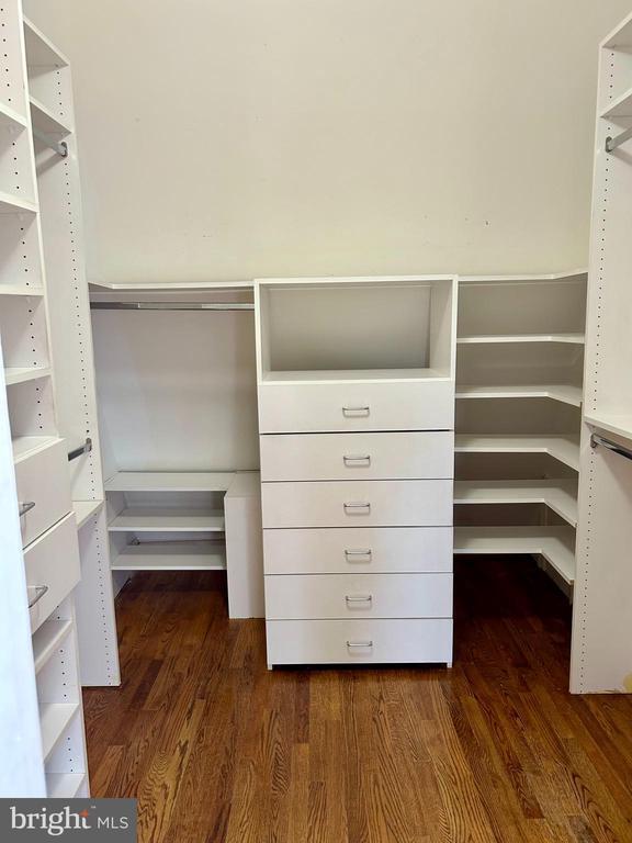 Building Photo - 4416 Lingan Rd NW