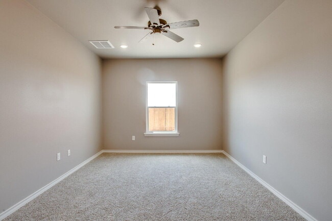 Building Photo - 1505 Avenue O