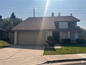 Building Photo - 114 Ambling Dr